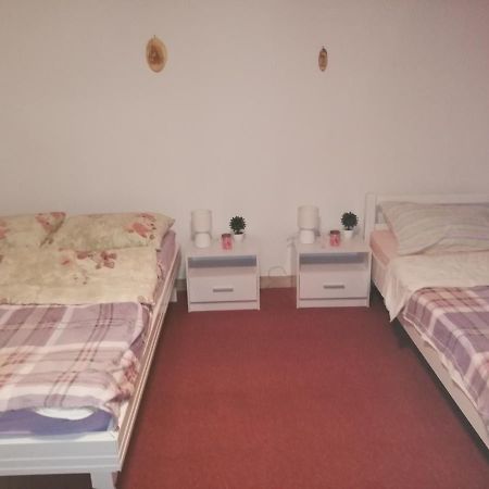 Studio Apartman Small Lili Popovaca المظهر الخارجي الصورة